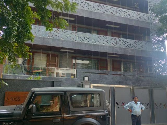 Rental | 4 BHK 560 Sq.Yd. Independent House in Ansal Plaza Gurgaon