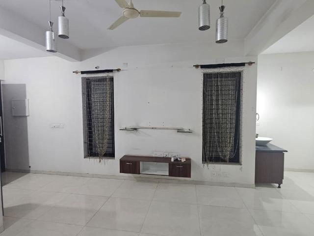 Rental | 4 BHK + Basement 3040 Sq.Ft. Apartment in Casa Grande Luxus