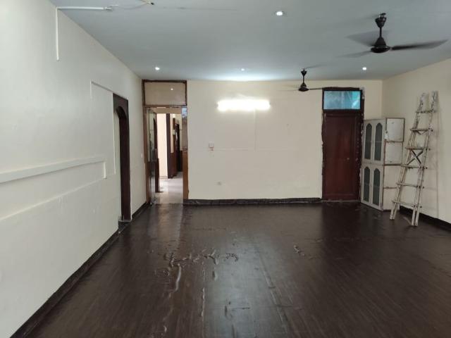 Rental | 4 BHK + Extra Room 500 Sq.Yd. Villa in Greater Kailash I