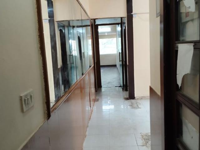 Rental | 4 BHK + Extra Room 500 Sq.Yd. Villa in New Friends Colony