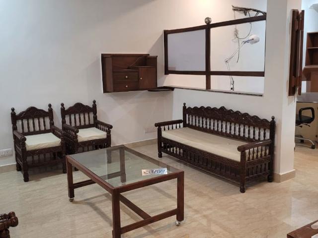 Rental | 4 BHK + Extra Room 500 Sq.Yd. Villa in Panchsheel Park