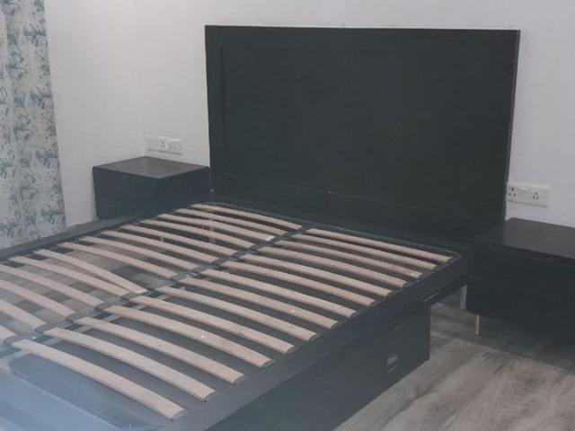 Rental | 4 BHK + Extra Room 650 Sq.Yd. Independent House in West End Colony