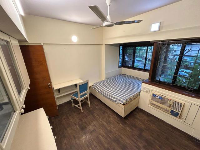 Rental | 4 BHK + Extra Room 1800 Sq.Ft. Apartment in Seven Bunglow