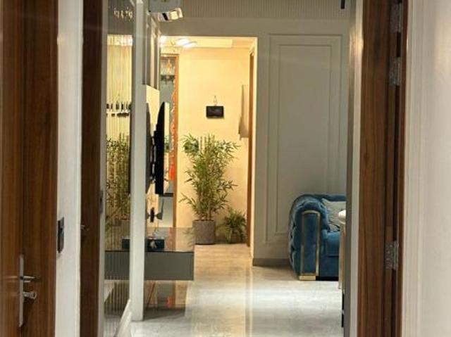 Rental | 4 BHK + Extra Room 1958 Sq.Ft. Apartment in Experion Capital