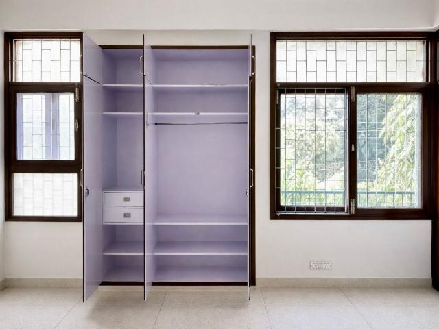 Rental | 4 BHK + Extra Room 200 Sq.Yd. Villa in Lajpat Nagar III