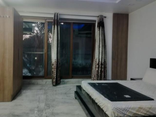 Rental | 4 BHK + Extra Room 2200 Sq.Ft. Apartment in Vasant Kunj