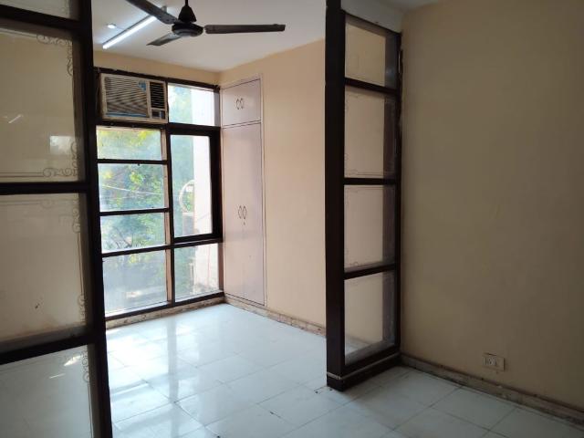 Rental | 4 BHK + Extra Room 300 Sq.Yd. Independent House in Sukhdev Vihar