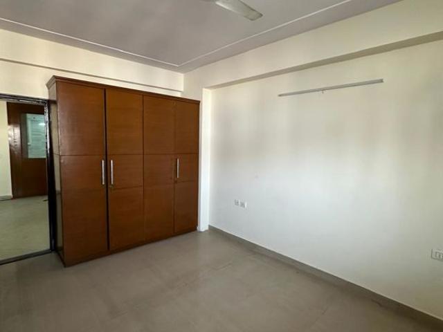Rental | 4 BHK + Extra Room 3100 Sq.Ft. Apartment in Anand Niketan CGHS