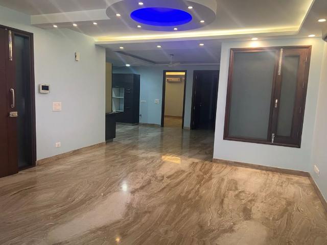 Rental | 4 BHK + Extra Room 325 Sq.Yd. Villa in Defence Colony