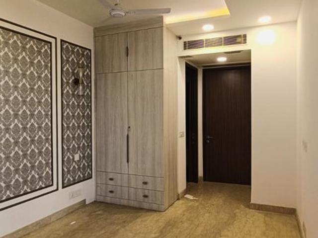 Rental | 4 BHK + Extra Room 3300 Sq.Ft. Apartment in Ambience Tivertone