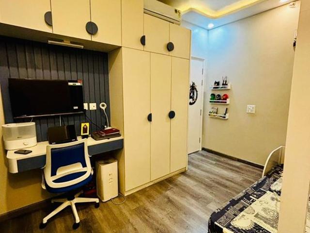 Rental | 4 BHK + Extra Room,Store Room 600 Sq.Yd. Villa in Vasant Vihar