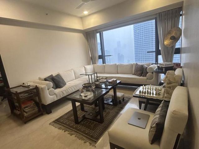 Rental | 4 BHK + Servant Room,Basement 1670 Sq.Ft. Apartment in Lodha Trump Tower