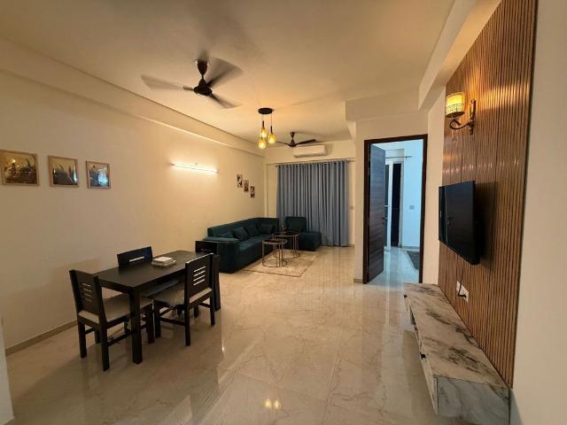 Rental | 4 BHK + Servant Room,Extra Room 2775 Sq.Ft. Apartment in Conscient Heritage Max