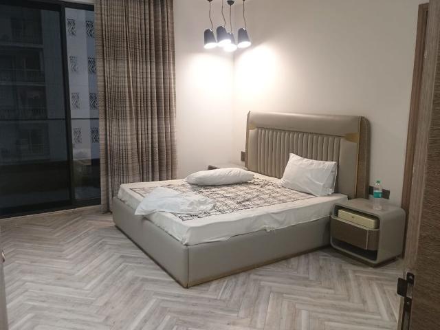 Rental | 4 BHK + Servant Room,Extra Room 4482 Sq.Ft. Apartment in ABA County 107