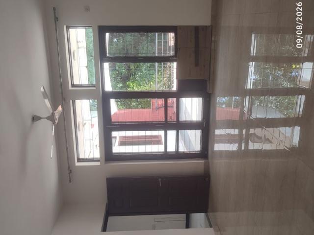 Rental | 4 BHK + Servant Room,Store Room 240 Sq.Yd. Villa in Unitech Aspen Greens