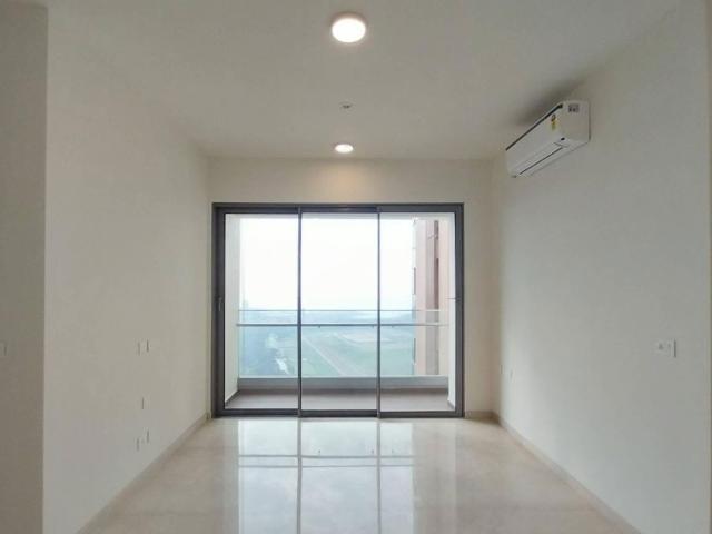Rental | 4 BHK + Servant Room,Study Room 1870 Sq.Ft. Apartment in Piramal Mahalaxmi