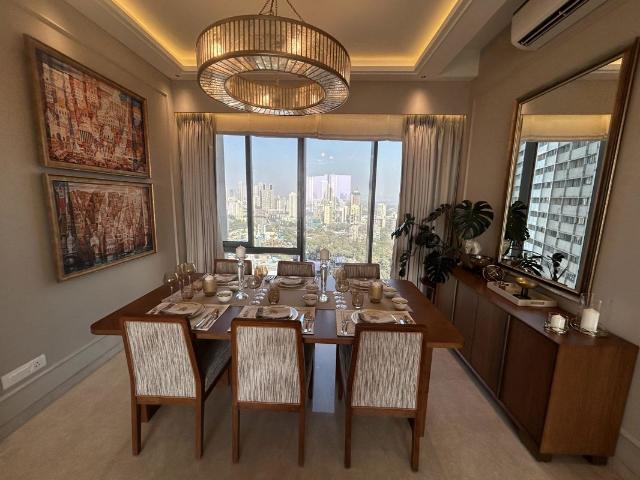 Rental | 4 BHK + Servant Room,Study Room 1890 Sq.Ft. Apartment in Mahalaxmi