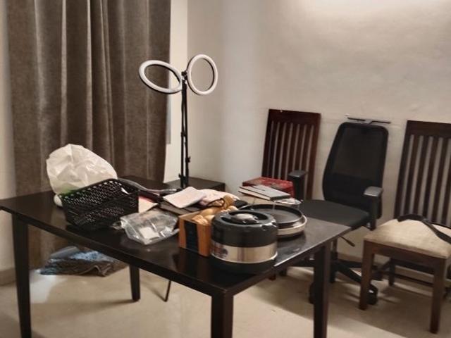 Rental | 4 BHK + Servant Room,Study Room 1950 Sq.Ft. Apartment in Emaar Emerald Floors Premier