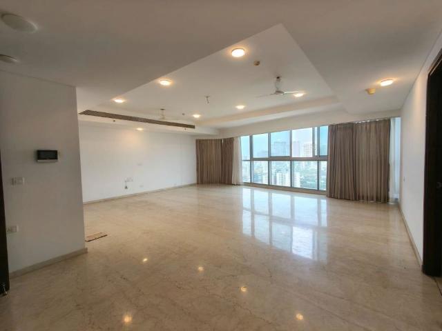 Rental | 4 BHK + Servant Room,Study Room 2560 Sq.Ft. Apartment in Bombay Realty Island City Centre II