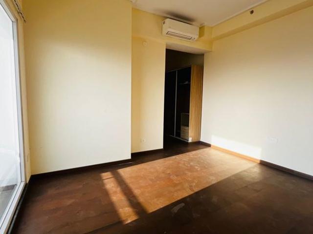 Rental | 4 BHK + Servant Room,Study Room 3300 Sq.Ft. Apartment in Dasnac Burj