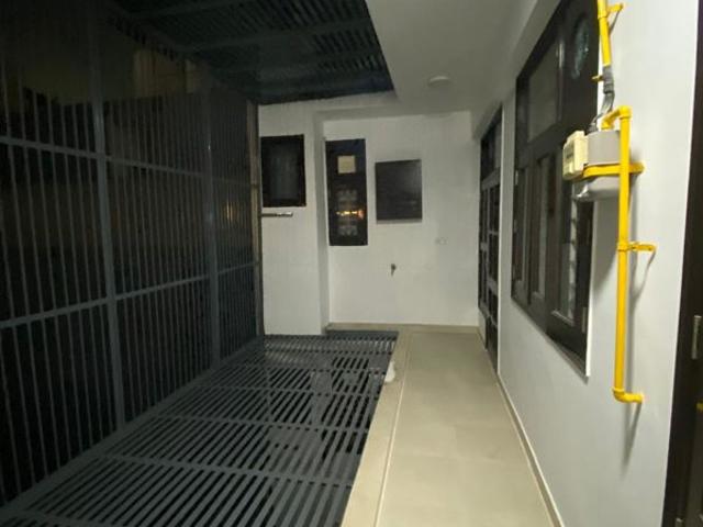Rental | 4 BHK + Servant Room,Study Room 4000 Sq.Ft. Apartment in Kalpataru Vista
