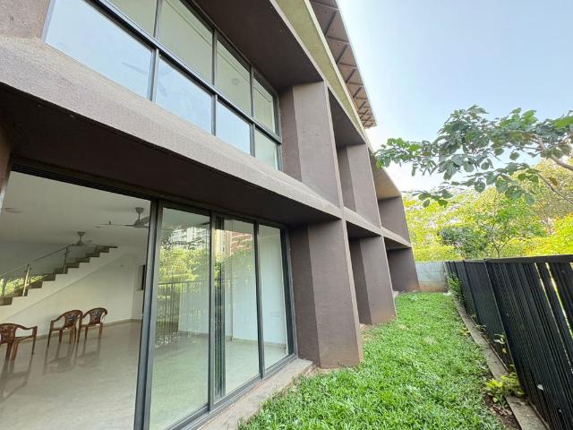 Rental | 4 BHK + Servant Room,Study Room,Basement,Store Room 2599 Sq.Ft. Villa in Lodha Palava City Lakeshore Greens