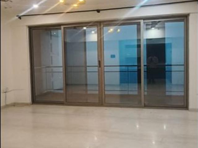 Rental | 4 BHK + Servant Room,Study Room,Extra Room 2850 Sq.Ft. Apartment in Tata Primanti Villas