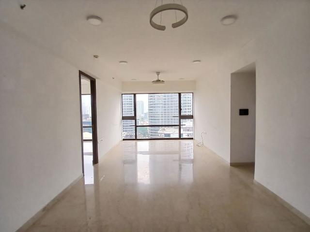 Rental | 4 BHK + Servant Room 1670 Sq.Ft. Apartment in Lodha The Park