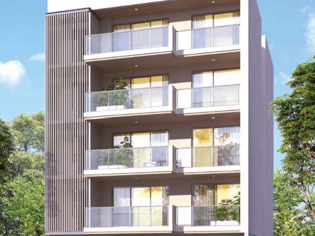 Rental | 4 BHK + Servant Room 1800 Sq.Ft. Apartment in DLF City Phase IV