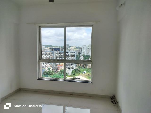 Rental | 4 BHK + Servant Room 1800 Sq.Ft. Apartment in Kolte Patil Stargaze