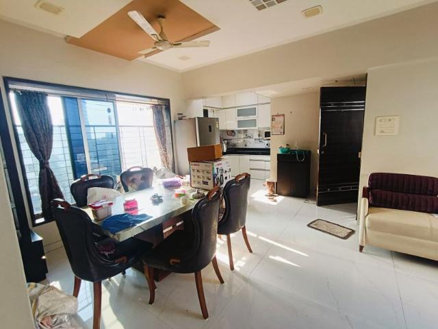 Rental | 4 BHK + Servant Room 1900 Sq.Ft. Apartment in Seven Dhuleva