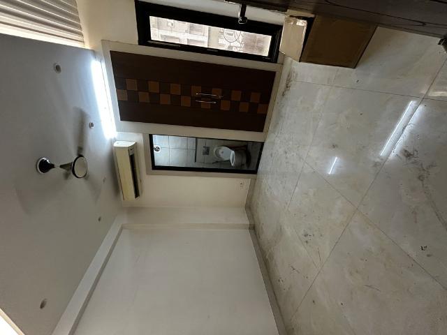 Rental | 4 BHK + Servant Room 2600 Sq.Ft. Apartment in Sector 13 Dwarka