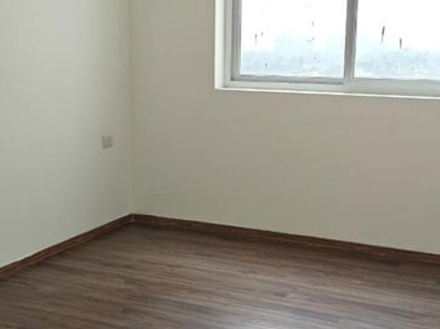 Rental | 4 BHK + Servant Room 2625 Sq.Ft. Apartment in Emaar The Palm Drive The Premier Terraces