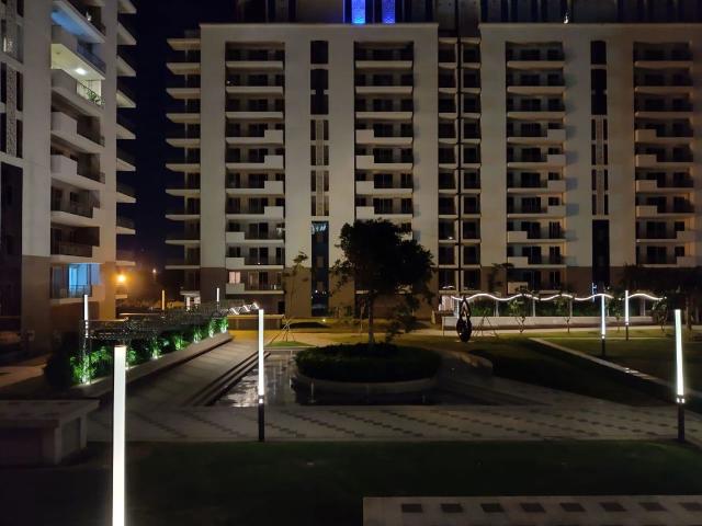 Rental | 4 BHK + Servant Room 2650 Sq.Ft. Apartment in DLF The Ultima