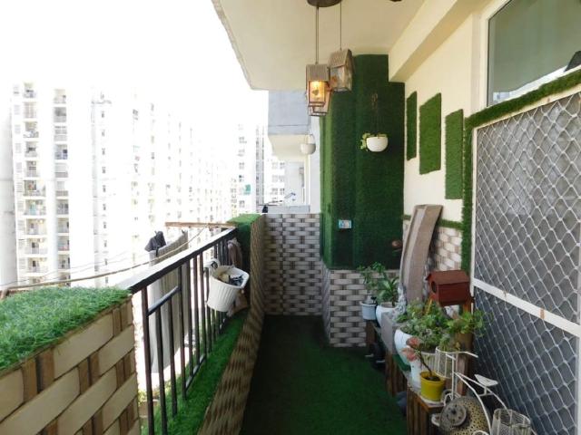 Rental | 4 BHK + Servant Room 2650 Sq.Ft. Apartment in Uninav Utopia