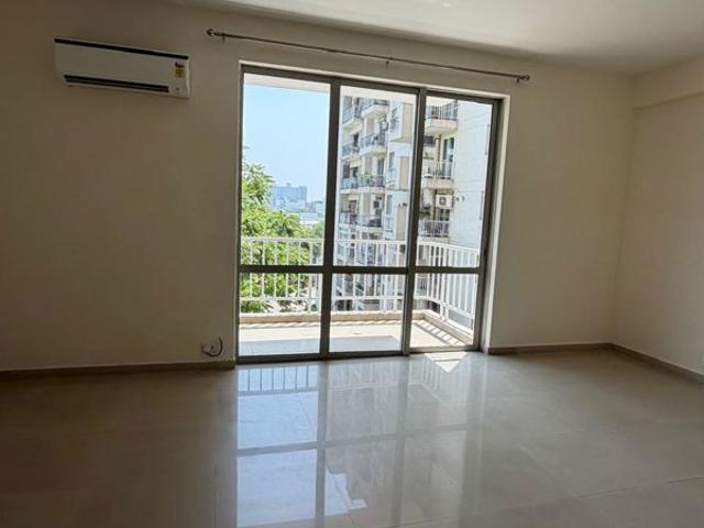 Rental | 4 BHK + Servant Room 2690 Sq.Ft. Apartment in Pioneer Park Phase 1