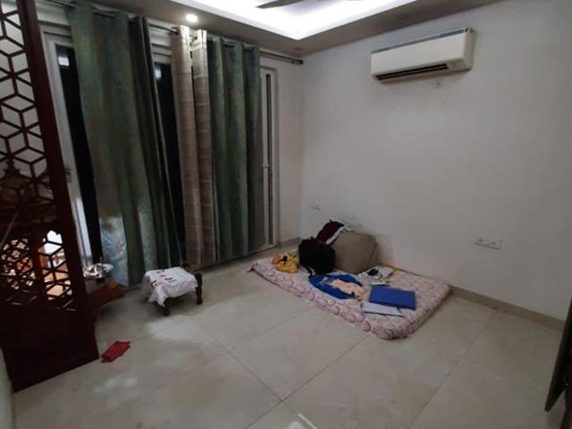 Rental | 4 BHK + Servant Room 2702 Sq.Ft. Apartment in The Rama Apartment