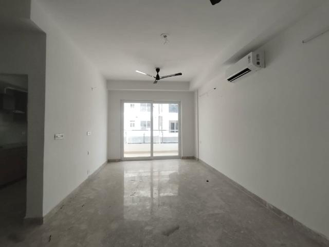 Rental | 4 BHK + Servant Room 2750 Sq.Ft. Apartment in SS Linden