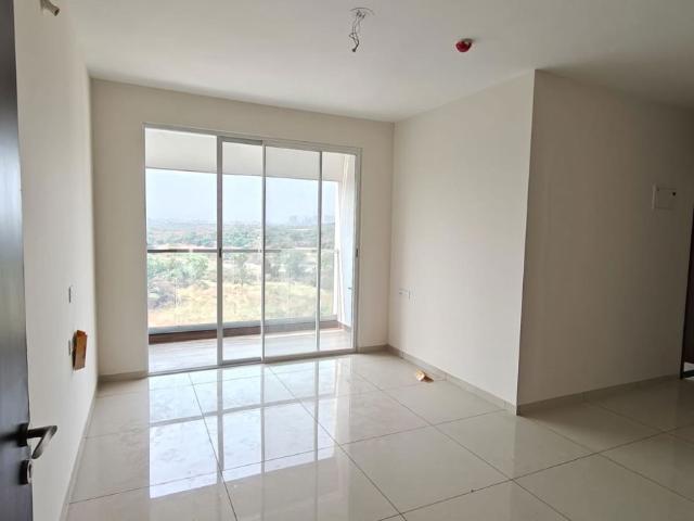 Rental | 4 BHK + Servant Room 2800 Sq.Ft. Apartment in Oxford Hallmark