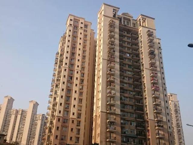 Rental | 4 BHK + Servant Room 2890 Sq.Ft. Apartment in Suncity Essel Tower