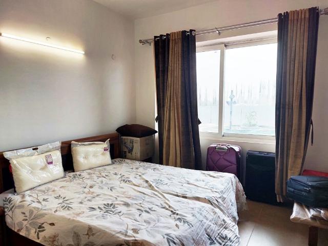 Rental | 4 BHK + Servant Room 2900 Sq.Ft. Apartment in Suraj Oranje Castle