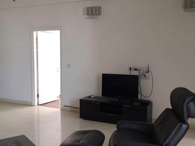 Rental | 4 BHK + Servant Room 2100 Sq.Ft. Apartment in Emaar The Palm Drive The Premier Terraces