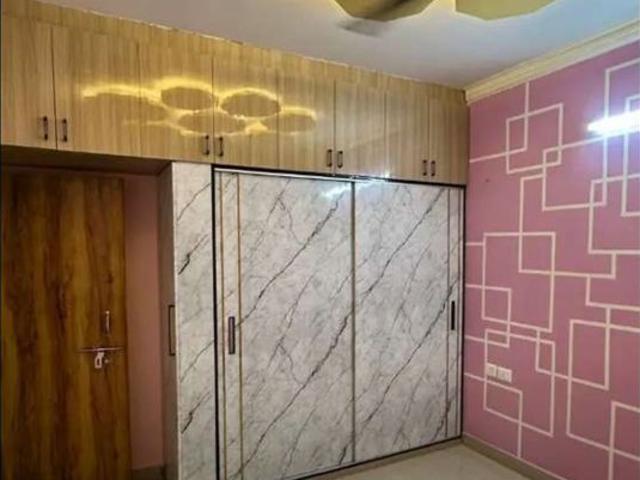 Rental | 4 BHK + Servant Room 2100 Sq.Ft. Apartment in Gomti Nagar