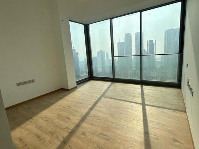 Rental | 4 BHK + Servant Room 2158 Sq.Ft. Apartment in Rustomjee Crown