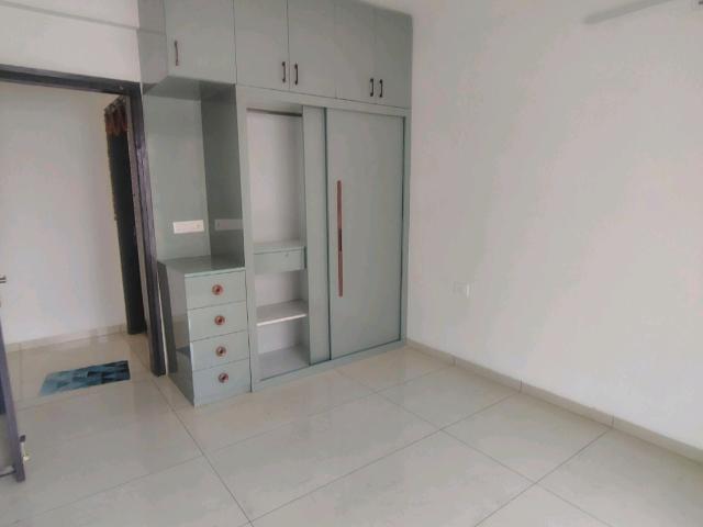 Rental | 4 BHK + Servant Room 2230 Sq.Ft. Apartment in Gomti Nagar
