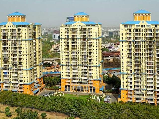 Rental | 4 BHK + Servant Room 2245 Sq.Ft. Apartment in DLF Belvedere Towers