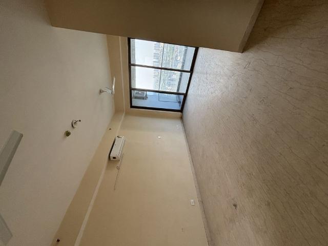 Rental | 4 BHK + Servant Room 2270 Sq.Ft. Apartment in Paras Dews