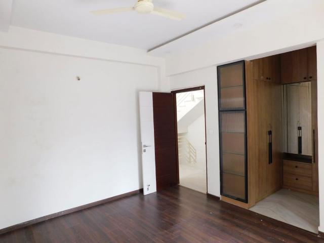 Rental | 4 BHK + Servant Room 3500 Sq.Ft. Villa in Manjeera Purple Town