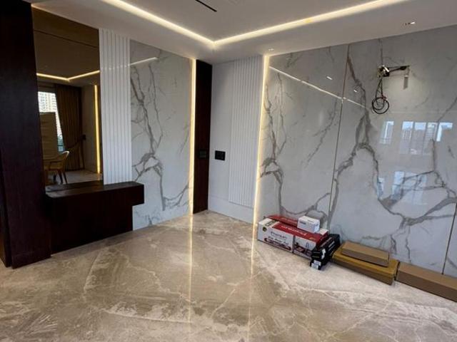Rental | 4 BHK + Servant Room 3750 Sq.Ft. Apartment in Jaypee Imperial Court
