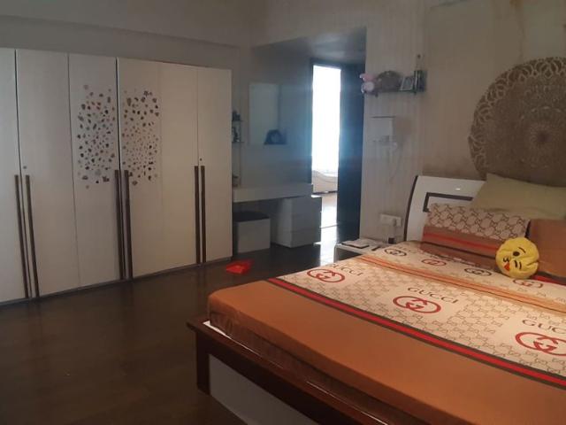 Rental | 4 BHK + Servant Room 3800 Sq.Ft. Apartment in Vascon Windermere